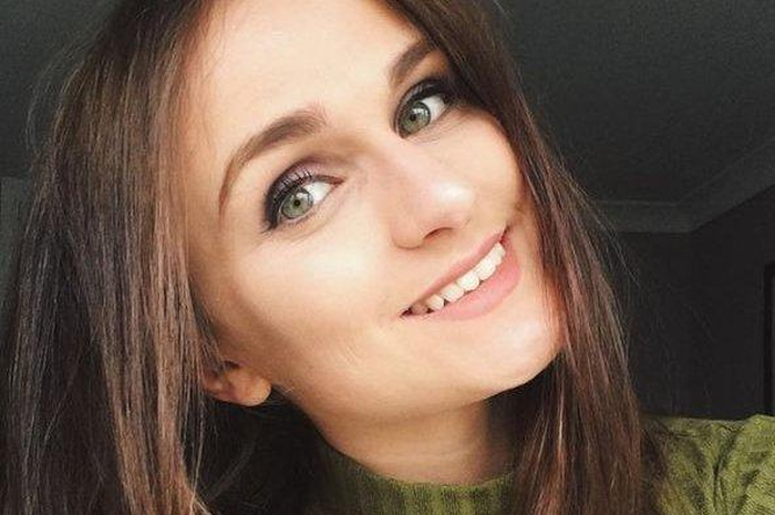  Jillian Currie
