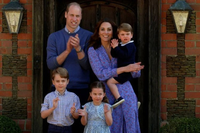 Tidak hanya Pangeran Charles, ternyata Pangeran William juga terinfeksi Covid-19. Ini yang sempat dirasakannya kala itu.