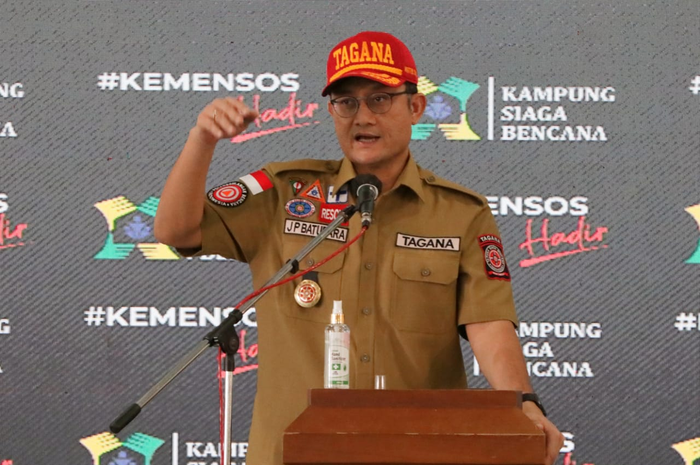 Menteri Sosial Juliari P Batubara intruksikan jajarannya lebih mengintensifkan kesiapsiagaan bencana jelang puncak musim hujan.