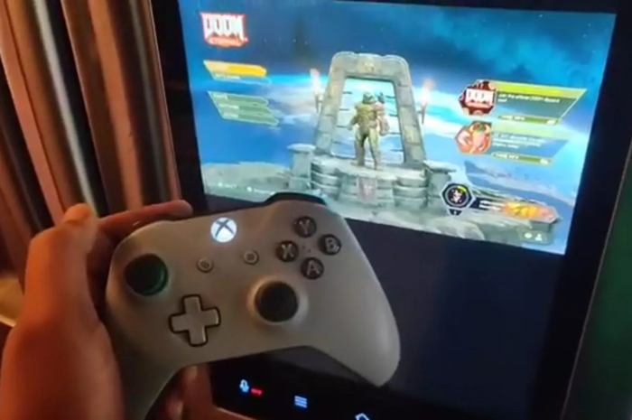 Main game Xbox di kulkas.