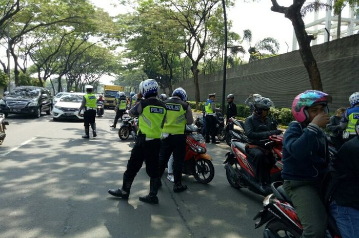 Ilustrasi razia polisi. Operasi Zebra 2020 digelar polisi gak gelar razia gantinya hunting, nih maksudnya