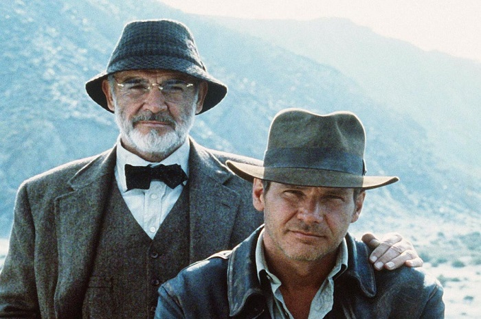 Aktor pemeran James Bond, Sean Connery (kiri) meninggal dunia.