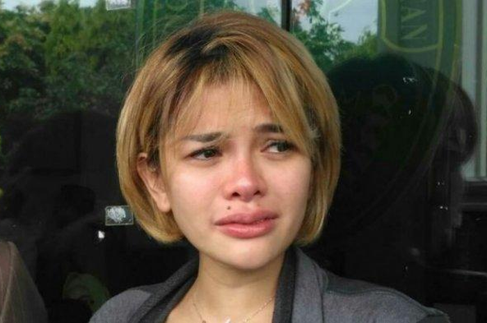 Lagi-lagi Nikita Mirzani datangi kantor polisi.