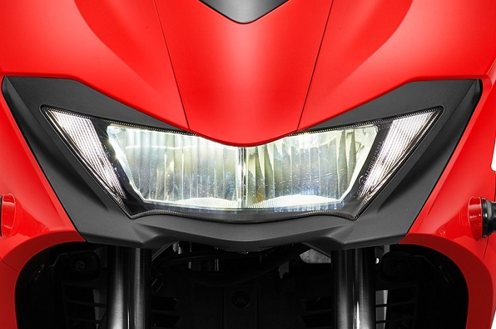 Motor sport baru bermesin 200 cc akhirnya resmi meluncur, harganya lebih murah dari Yamaha NMAX!