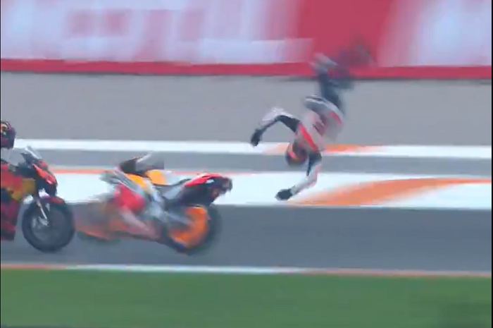 Kecelakaan parah di sesi kualifikasi Q1, pembalap tim Repsol Honda, Alex Marquez bakal absen di balapan MotoGP Valencia 2020?