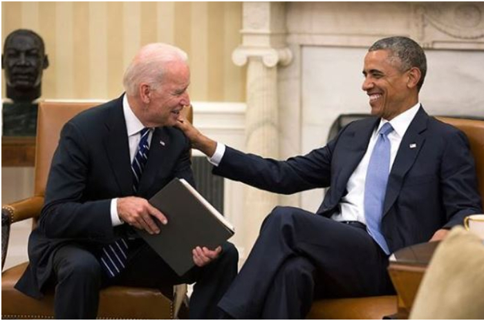 Mantan Presiden AS Barack Obama dan Presiden AS Joe Biden.