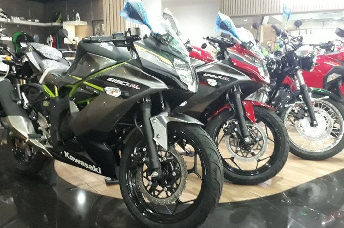 Buruan sikat! Kawsaki Ninja 250SL diobral murah meriah, harganya jadi segini doang bro!