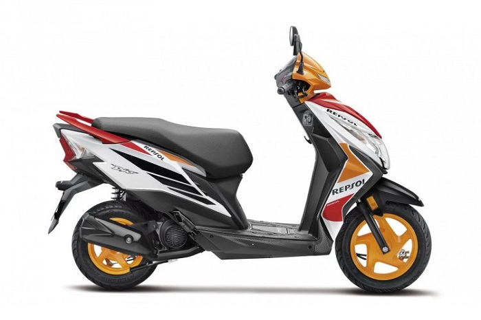 Motor baru saudara Honda BeAT meluncur dengan livery Repsol Honda MotoGP, harganya murah banget