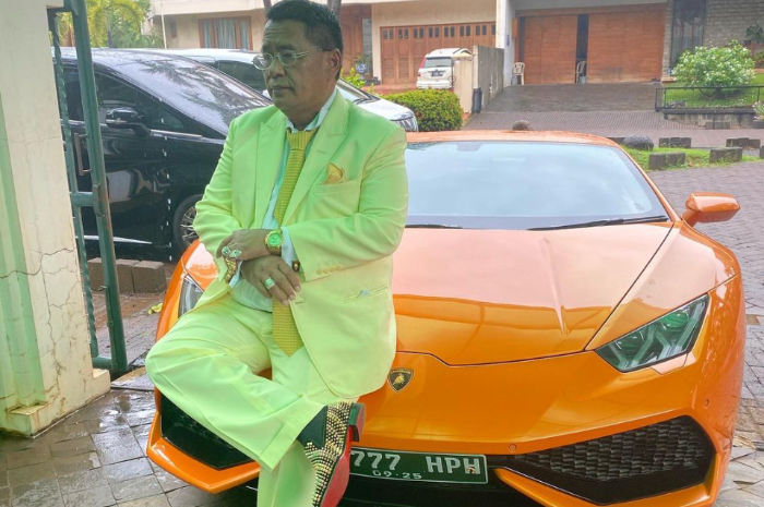 Pengacara kondang Hotman Paris 