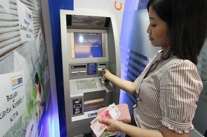 Cek Penerima BLT Rp 2,4 Juta, Bisa Buat Modal Bengkel Kecil-kecilan
