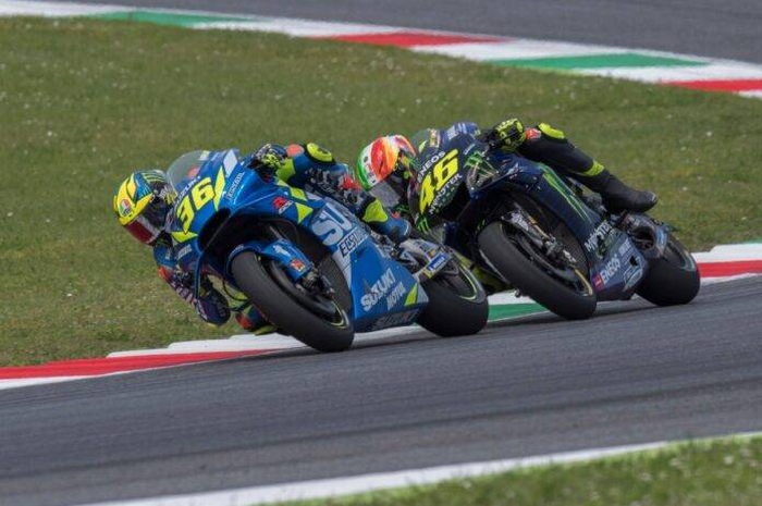 Pembalap Monster Energy Yamaha, Valentino Rossi lemparkan pujian ke Suzuki dan Davide Brivio, ada apa ya?