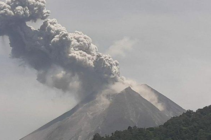 Ilustrasi letusan Gunung Merapi