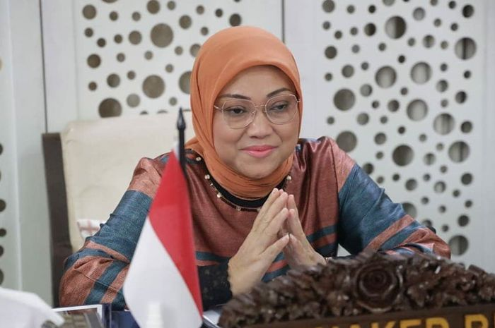 Menaker Ida Fauziyah Sebut 23 Juta Jenis Pekerjaan Ini Bakal Digantikan Robot