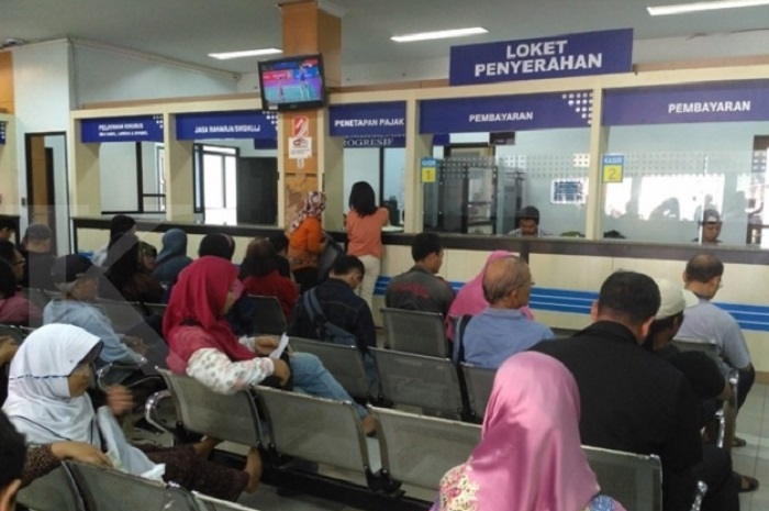 Buruan diurus, bebas denda pajak kendaraan dan bebas bea balik nama cukup bawa KTP, STNK dan BPKB.