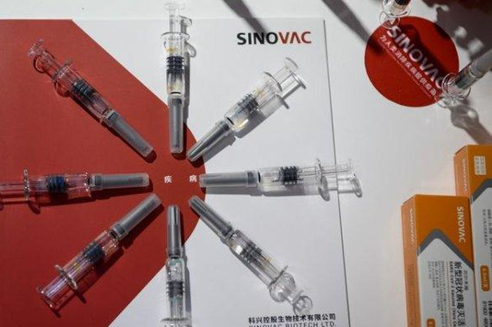 Vaksin Sinovac siap diedarkan di Indonesia dalam beberapa tahap, yang pertama akan dipakai bulan Desember 2020 Foto: Calon vaksin corona Covid-19 buatan Sinovac Biotech dipamerkan di China International Fair for Trade in Services (CIFTIS) di Beijing, Minggu (6/9/2020). 