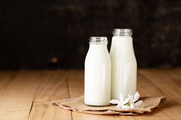 Jangan asal-asalan! Ternyata membekukan dan mencairkan susu juga ada aturannya. 