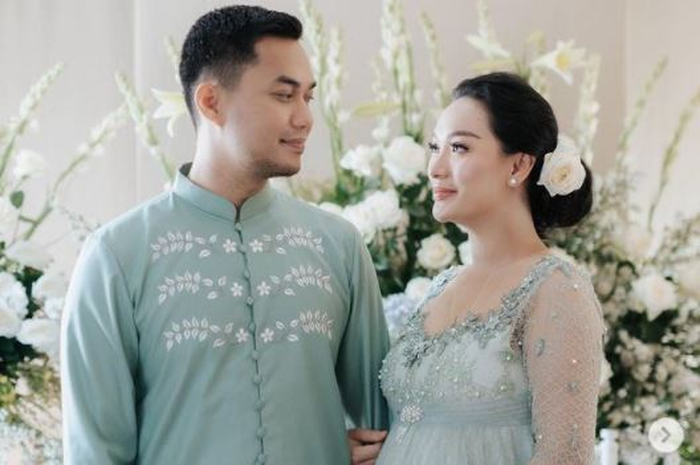 Sirajuddin Mahmud dan Zaskia Gotik
