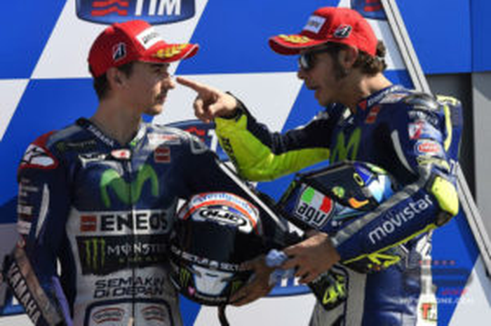 Panas, mantan pembalap MotoGP, Jorge Lorenzo mengaku bisa saja bikin Valentino Rossi pensiun pada MotoGP 2012.