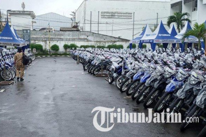 Wuih, 390 Unit Yamaha NMAX dan WR 155 R Resmi Jadi Motor Dinas Kepala Desa di Malang 
