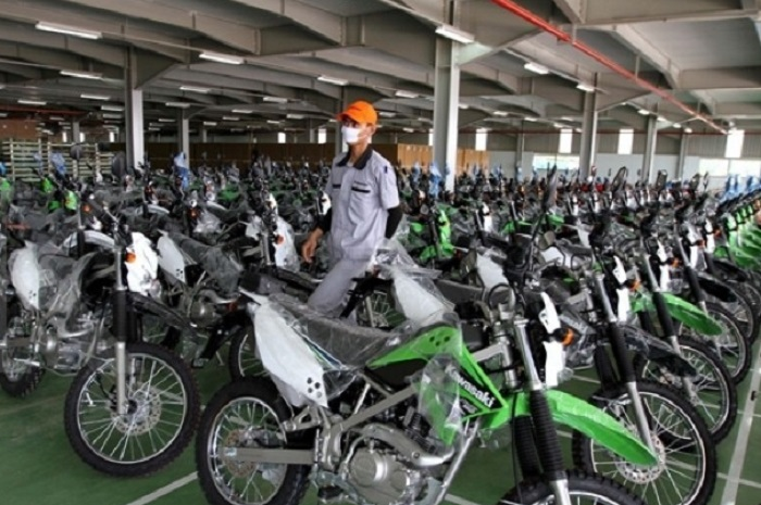 Siapin lamaran buat bikers lulusan SMA/SMK, PT Kawasaki Motor Indonesia (KMI) buka lowongan kerja.