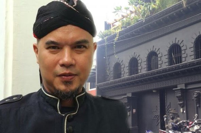 Ceritakan serangan teroro misti sdi kediamannya, Ahmad Dhani sebut dapati bantal tidurnya bersimbah darah