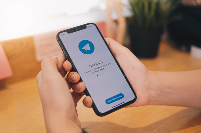 Ilustrasi Aplikasi Telegram