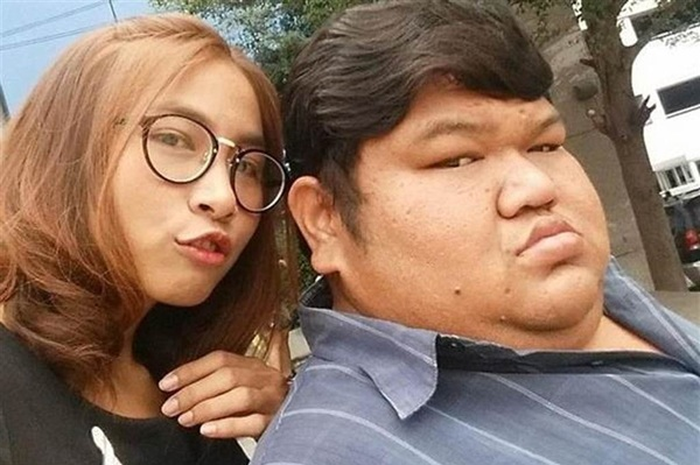 Cherry memiliki penampilan yang cukup lumayan sebagai wanita, kontras dengan pasangannya Ball yang memiliki tubuh gemuk seberat 120 kg.
