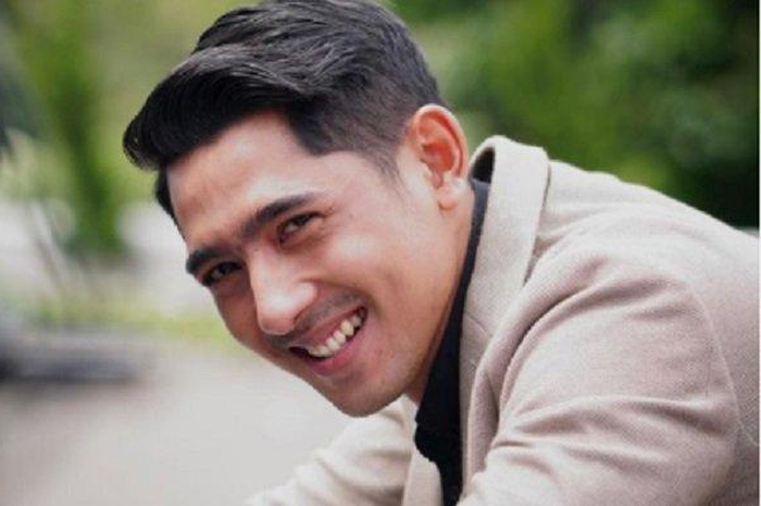 Arya Saloka