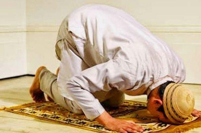 Doa Qunut Salat Subuh 