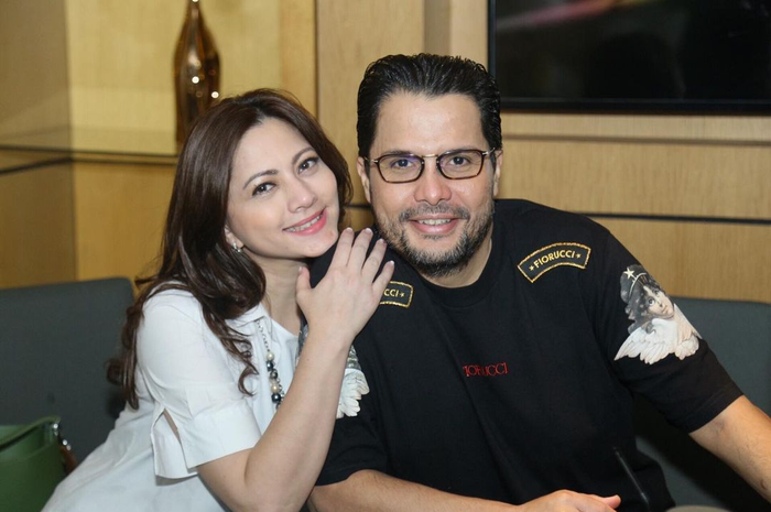 Bertahun-tahun betah dipoligami, kekompakan Cut Keke bersama istri pertama Malik Bawazier bikin adem 