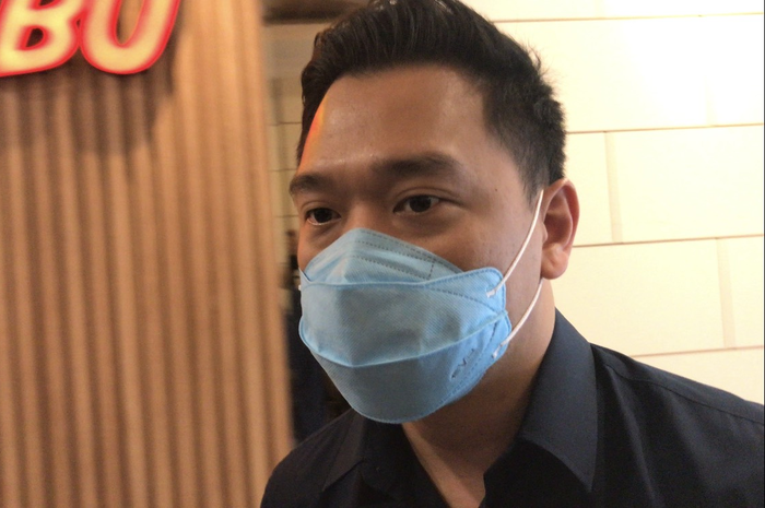 Michael Yukinobu de Fretes saat mendatangi Subdit Cryber Crime Polda Metro Jaya, Senin (11/1/2021).