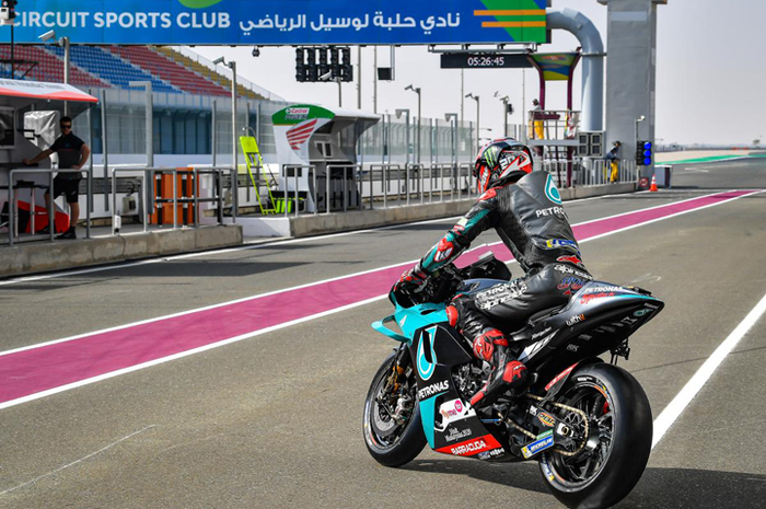 Fabio Quartararo melakukan tes pramusim MotoGP Qatar 2020, tes pramusim MotoGP 2021 digeser ke sirkuit Losail bikin jadwal padat merayap
