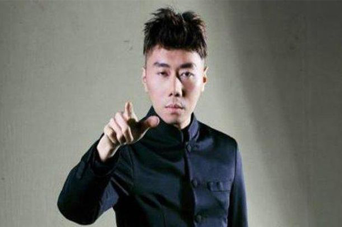 Terawangan Roy Kiyoshi