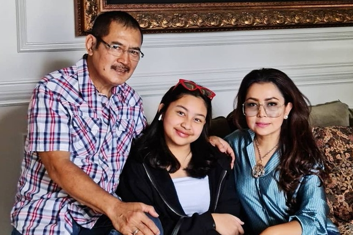 Penampilan anak gadis Bambang Trihatmodjo dan Mayangsari, Khirani, jadi sorotan netizen.