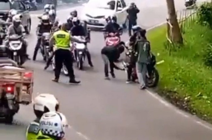 Ilustrasi razia knalpot brong. Pemain knalpot racing langsung angkat bicara.