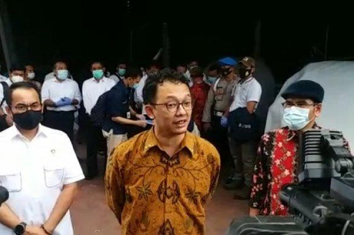 Komisioner Komnas HAM, Beka Ulung Hapsara menyebut pihaknya akan melakukan investigasi informasi yang menyebut ada kewajiban siswi nonmuslim mengenakan jilbab di SMKN 2 Padang 