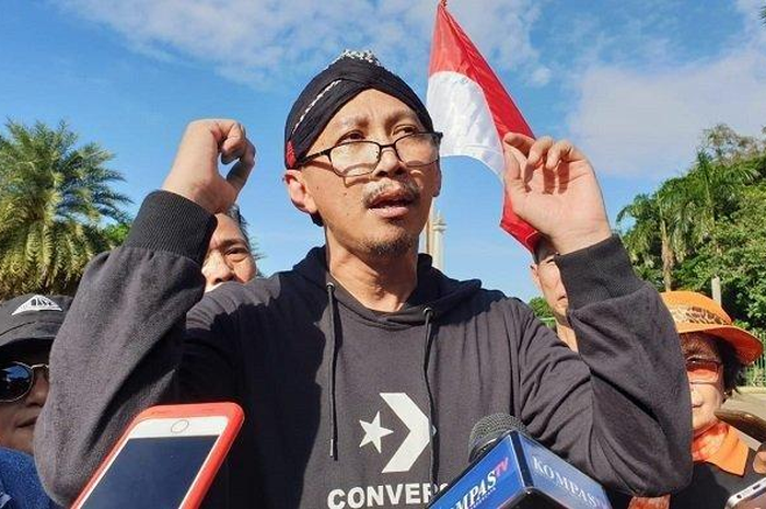 Pegiat media sosial, Permadi Arya alias Abu Janda