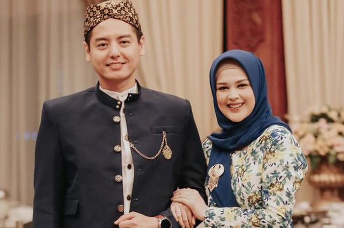 Cut Meyriska dan Roger Danuarta