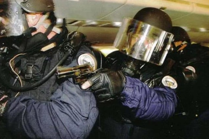 National Gendarmerie Intervention Group (GIGN) Prancis, merupakan salah satu pasukan khusus terbaik di dunia. Ini senjata andalannya