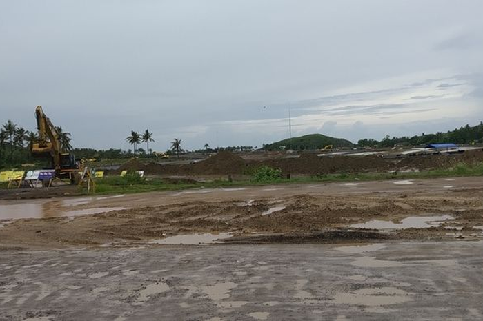Proyek Sirkuit MotoGP Indonesia di Mandalika diduga menjadi penyebab banjir di Lombok, pada Sabtu (30/1/2021)?