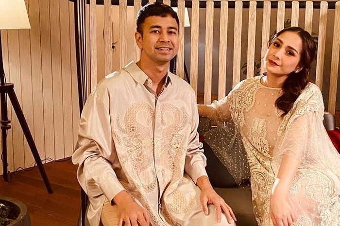 Raffi Ahmad tertawa lihat kelakuan Nagit Slavina