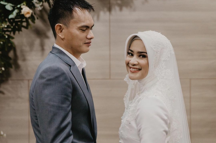 Ikke Nurjanah menikah dengan Karlie Fu