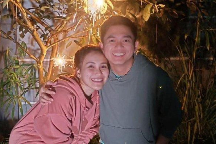 Ayu Ting Ting dan Adit Jayusman
