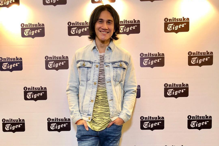 Vino G Bastian