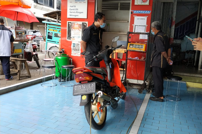 Tes uji emisi Yamaha F1ZR di Nawilis Tanah Abang