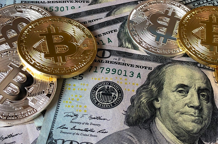 Pertama Kalinya Harga Bitcoin Nyaris Sentuh Rp700 juta, Tertarik Beli?