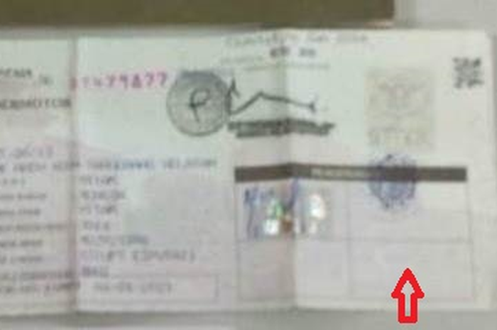 Kolom pengesahan STNK harus diresgister setiap tahun ketika bayar pajak