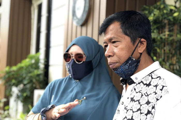 Kiwil dan Rohimah di Pengadilan Agama Jakarta Selatan, Rabu (10/2/2021)