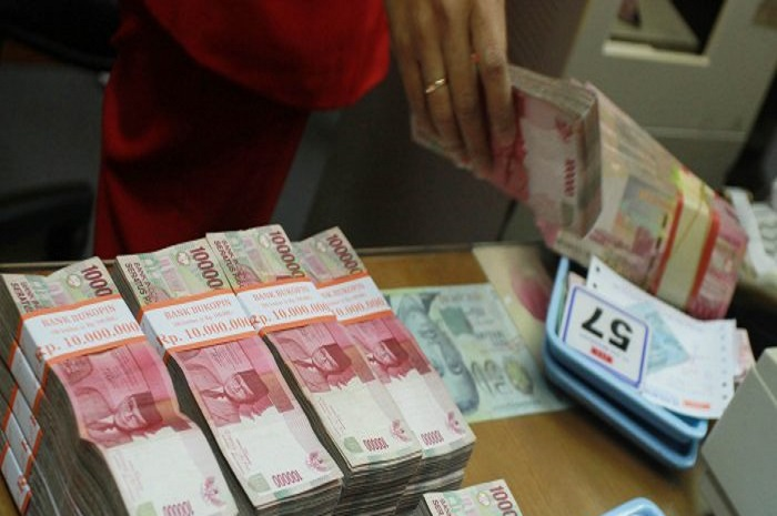 Ilustrasi. Siapin KTP, Cara Cek Penerima Bantuan Rp 1,2 Juta yang Segera Cair