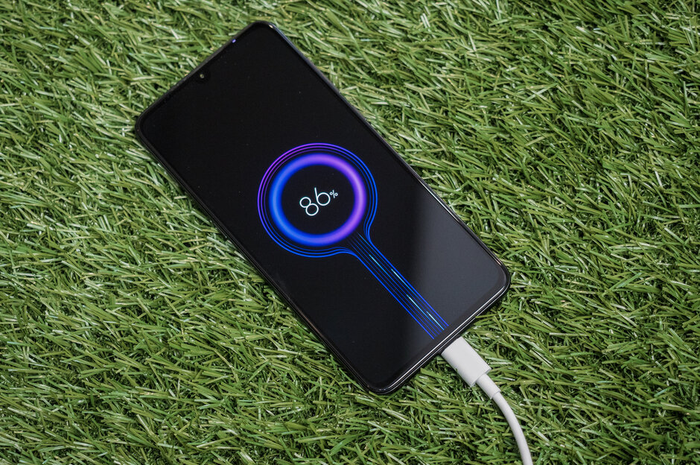 Ilustrasi charge baterai